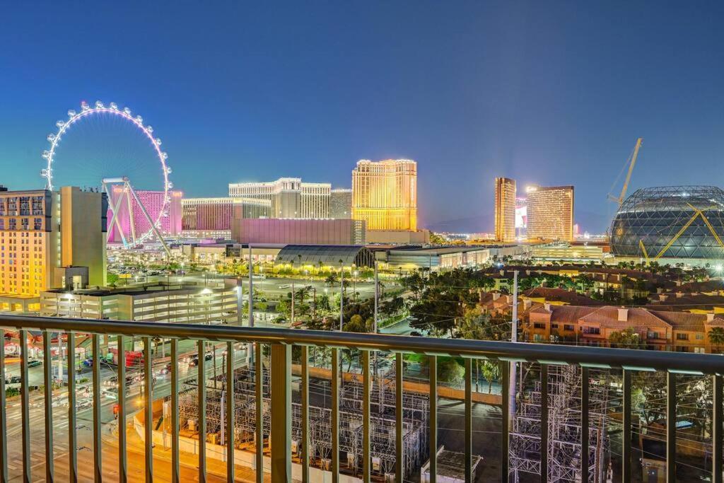 Ultimate Las Vegas Getaway One Bedroom Suite With Balcony, Kitchen, Gym, Pool & Free Parking 외부 사진